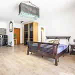 Eco Retreat -Sauna & Garden